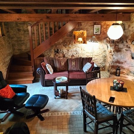 Charmante Maison Troglodyte Vitrac Kültér fotó
