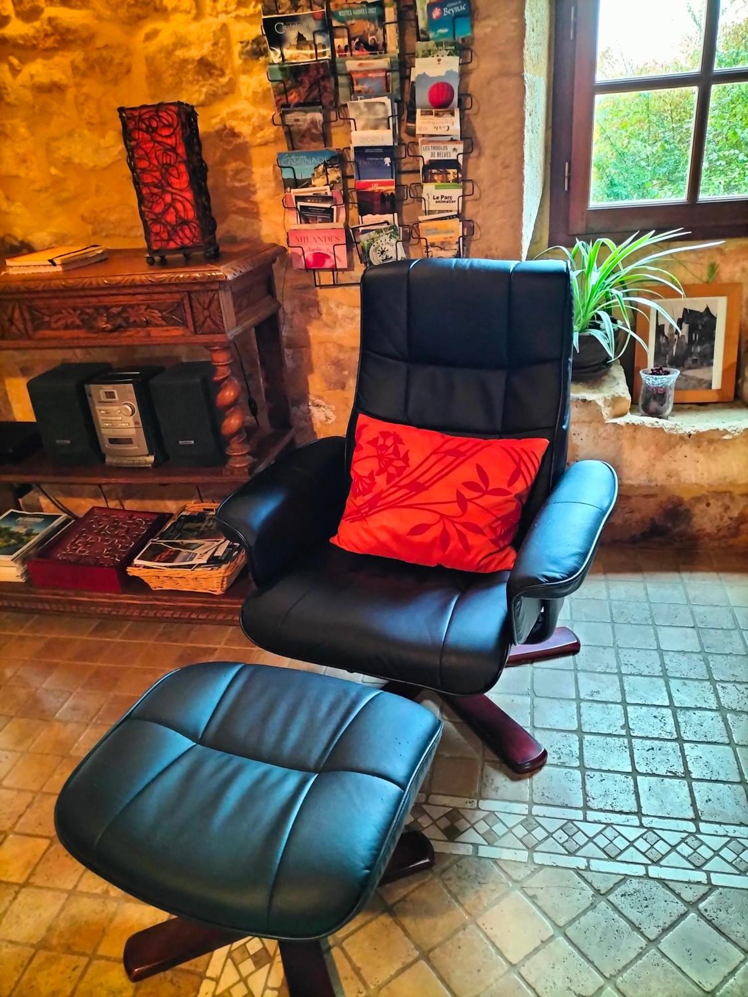 Charmante Maison Troglodyte Vitrac Kültér fotó