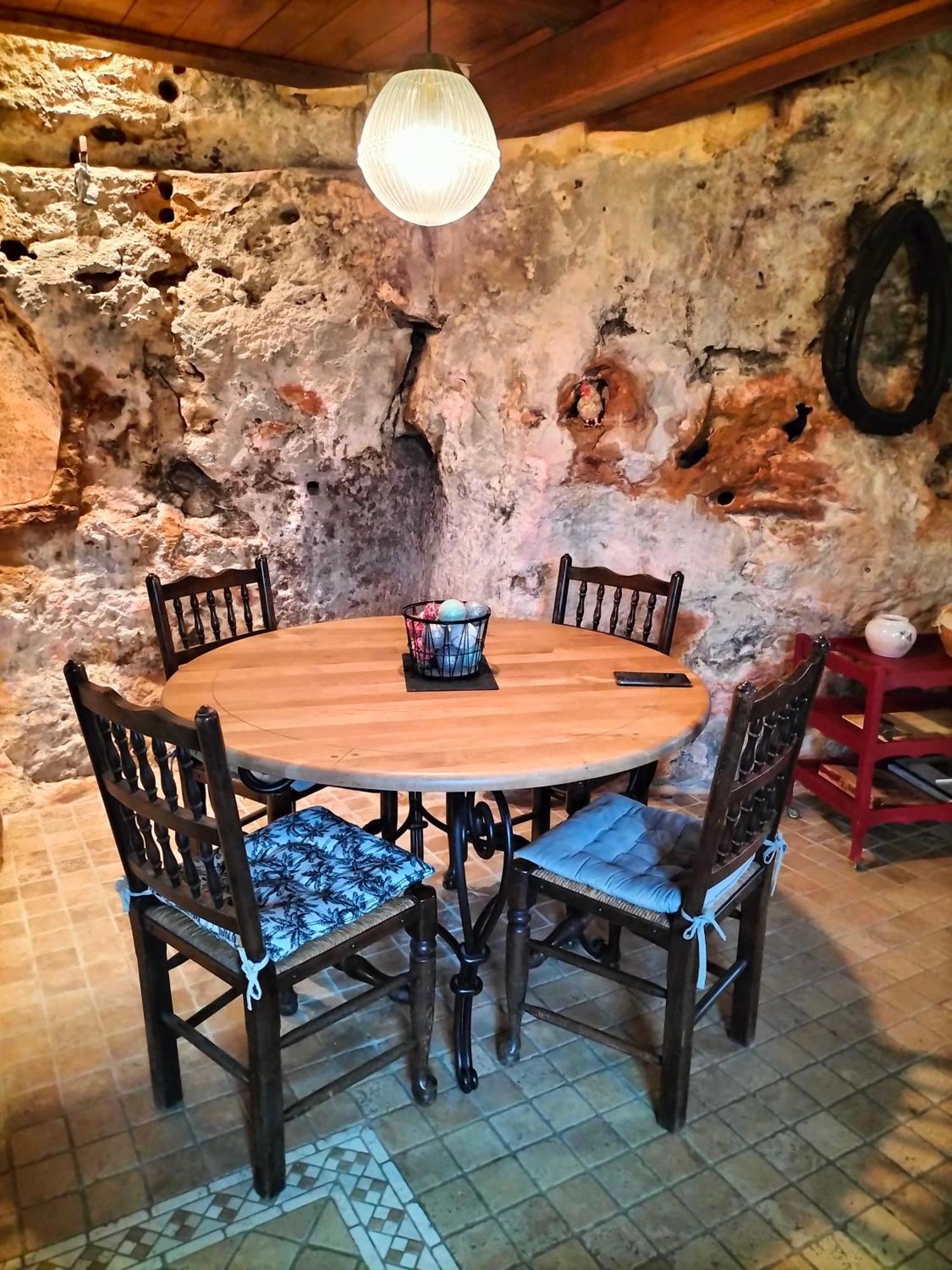 Charmante Maison Troglodyte Vitrac Kültér fotó